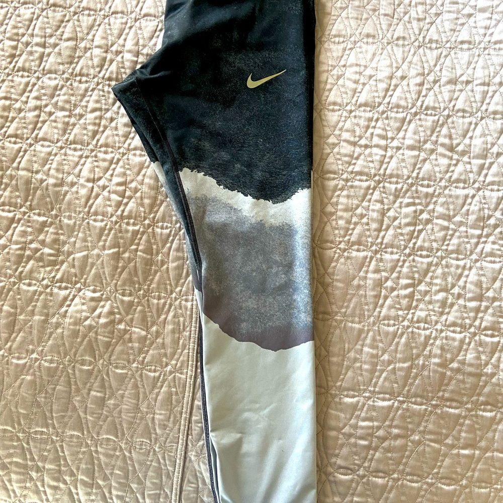Nike running leggings
